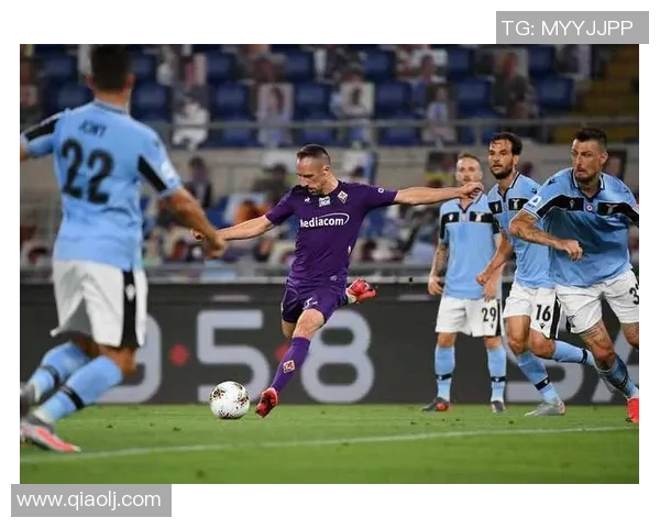 瓦伦西亚主场迎战巴列卡诺争夺西甲积分榜关键战役